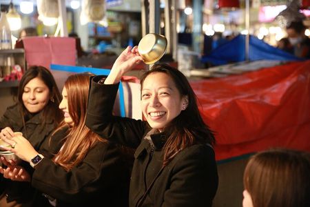 Seoul: Palace, Temple and Market Guided Foodie Tour at Night