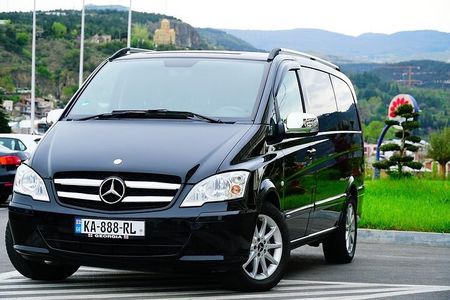 Tbilisi to Yerevan Private car transfer 3 Scenic stops
