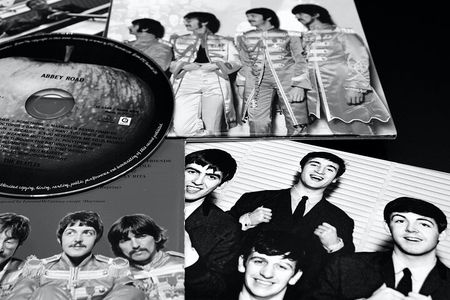 Ultimate Beatles Ticket To Ride Half-Day PRIVATE Tour