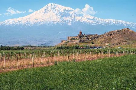 Private Day Trip to Khor Virap, Areni & Noravank