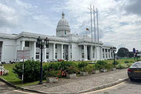Colombo City Tour With Historical Places ( All Inclusive )