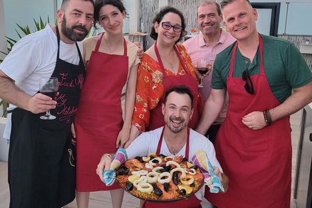 Paella Private Cooking Class in Sitges