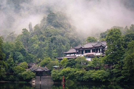 One Day Dujiangyan & Mount Qingcheng Tour from Chengdu