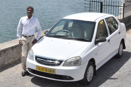 Full Day Udaipur Sightseeing and Heritage Walk with Guide