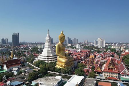 Wat Paknam Walking Tour 