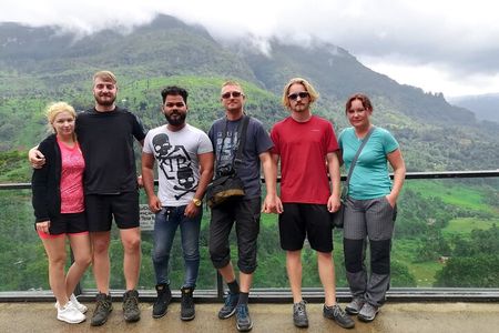 Sri Lanka: 8-Day Private Round Tour with Driver