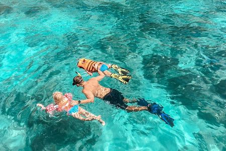 Early Phi Phi Islands with Snorkeling & Buffet Lunch from Phuket 