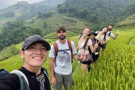 Private Trekking through Terraces Rice Fields in Sapa 