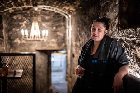 Evolution of Gin and Underground Gin Tasting in Edinburgh | 1hr