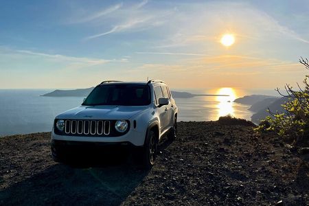 Private tour experience in Santorini island 