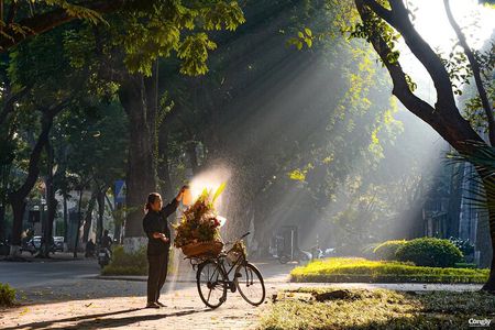 Good Morning Hanoi Private Tour by Motorbike