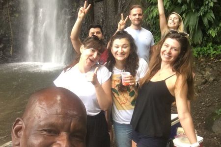 5 Hour Tour at Dark View Falls and Pirates of the Caribbean Set