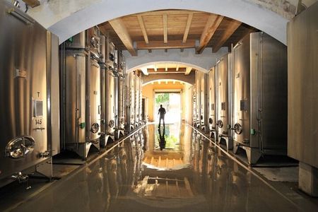 Full day Wine Tour around Luberon from Aix en Provence