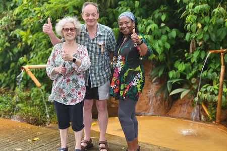 Private Fresh Water Lake, Waterfalls And Hot Springs Excursion 
