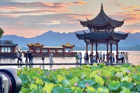 Remarkable Hangzhou Day Tour Of Serenity and Beauty of Nature