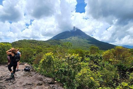 Arenal Volcano Guided Hiking Tour – Lava Trails & Rainforest