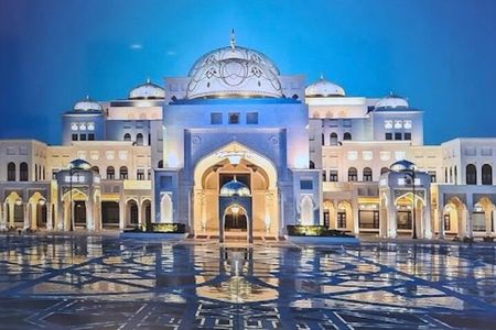 Abu Dhabi City Tour Visit the Grand Mosque and Emirates Palace