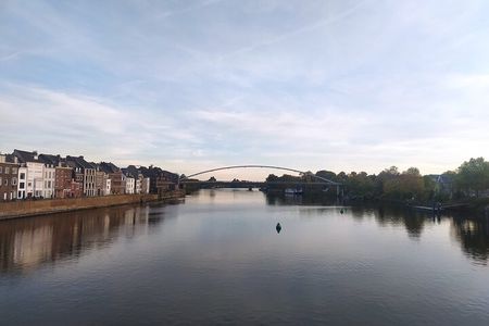 Maastricht Highlights 2 hours Private Walking Tour +local tasting