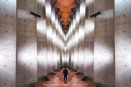 The Underground Network of RÉSO Montréal: Private 2.5-hour Tour