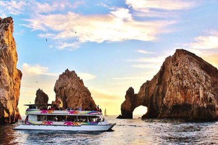 Sunset Dinner Cruise with Tequila & tacos