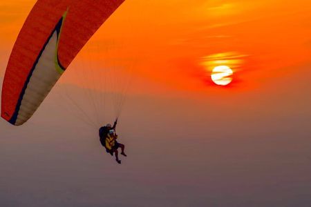 Half-Day Paragliding in Marrakech and Atlas Mountains