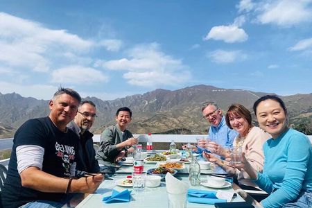 Mutianyu Great Wall Private VIP Tour with Peak Restaurant Dining and Cable Car