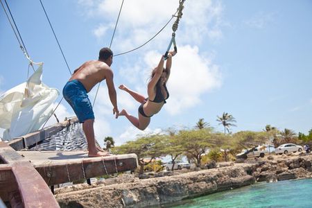 Jolly Pirate Sunset Grub and Grog Dinner Sail in Aruba