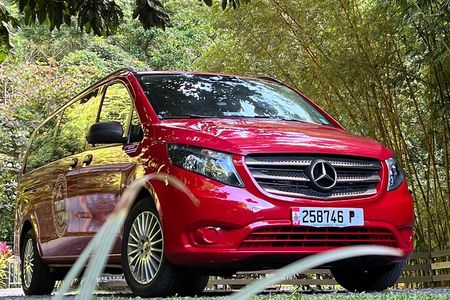 Unique Tahiti Tour - personalised, small group west coast tour