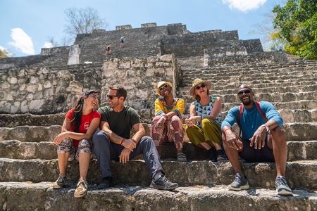 Unlock Teotihuacan Pyramids: Private Tour & Delicious Local Lunch