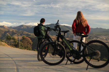 Granada: Alhambra and Sierra Nevada Sunset Views by E-Bike