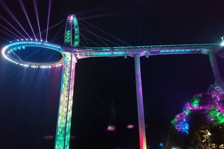 5-Hour Guangzhou Private Day Trip to Huangteng Gorge Glass Bridge