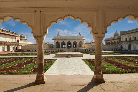 One Day Agra Trip