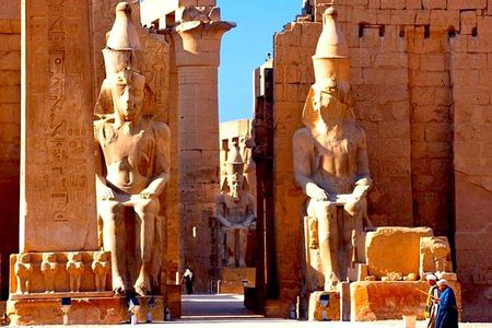 Full-Day Luxor Tour of the East and West Banks with Lunch
