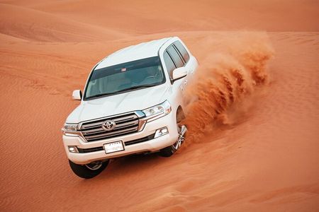 Evening Desert Safari With Free Camel Ride and BBQ Dinner 