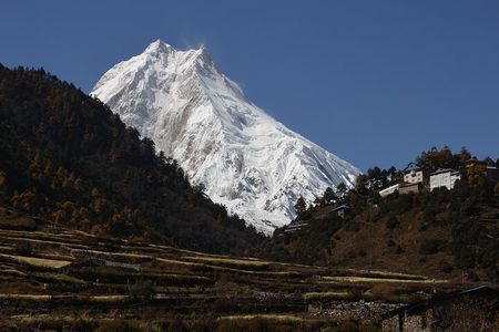 15 Days Manaslu Circuit Trek 