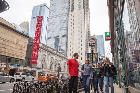 Chicago in a Day: Food and Architecture Private Walking Tour