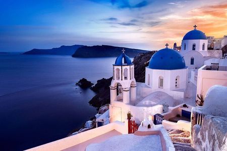 Personalized Instagram Tour of Santorini