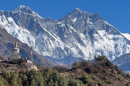 Private Multi Day Tour Everest Base Camp with Gokyo Lake Trek 