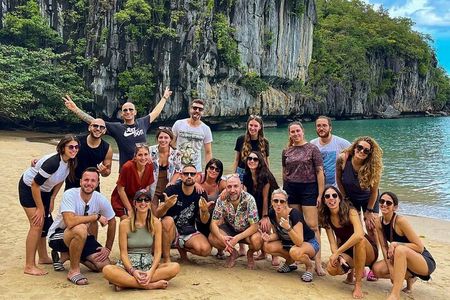Underground River Group Tour w/ Lunch & Return to Puerto Princesa