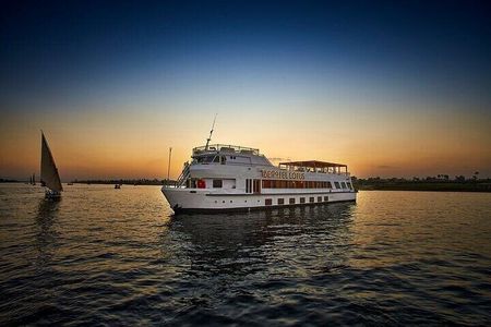 Private Dendera Temple Tour by Nile River Boat Ride from Luxor