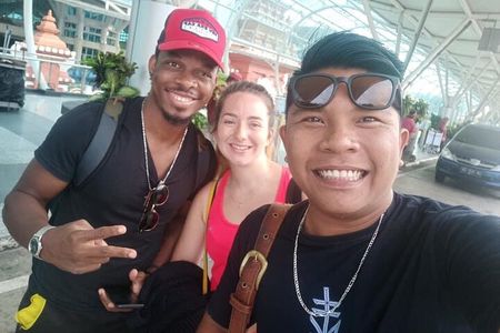 South Bali of Uluwatu temple & famous kecak fire dance perform