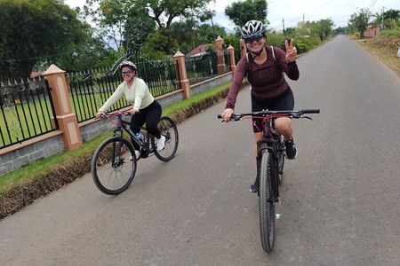 Rainforest Bike Tour in La Fortuna