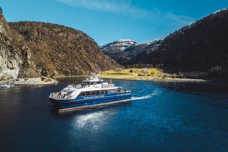 Mostraumen Fjord Cruise – Operated & Guided by Locals