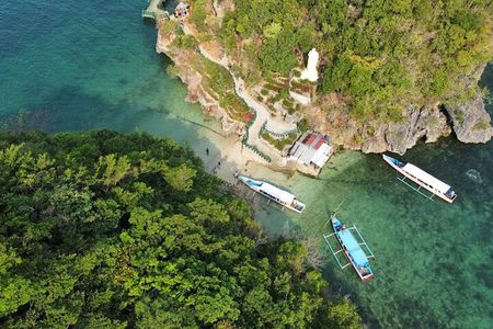 100 Island: Pangasinan Island Hopping Tour