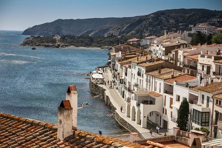 Girona, Figueres, Dalí Museum and Cadaqués Tour from Barcelona