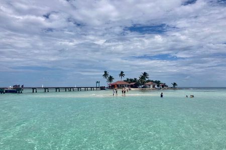 Goff's Caye Beach And Snorkeling