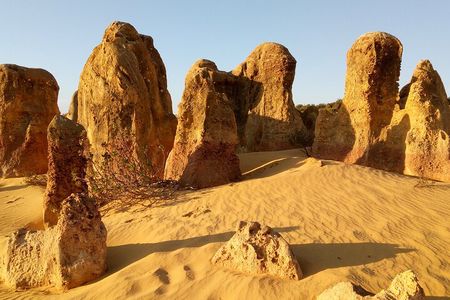 3 Day Pink Lake and Margaret River tour