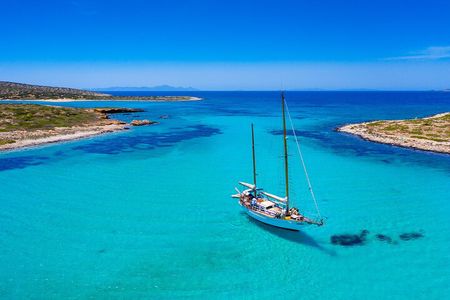 Private Full Day Tour in South Paros Caves Despotiko