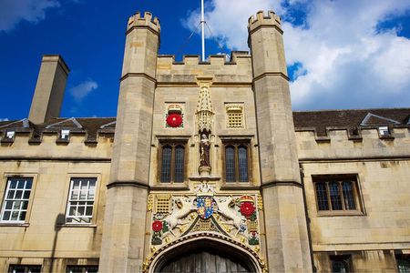 Private Custom Tour With a Local Guide In Cambridge