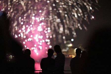 Chicago Fireworks Signature Dinner Cruise on Lake Michigan